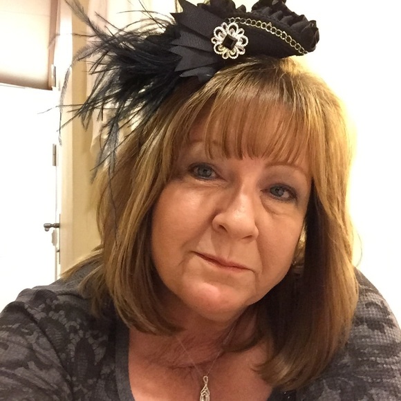 Meet the Posher Other - Meet your Posher, Jacqueline